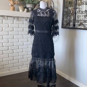 JUST ME CROCHET LACE BLACK DRESS SMALL EXCELLENT SHORT SLEEVE